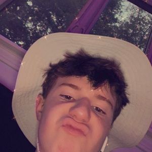 Meet your Posher, Tyler